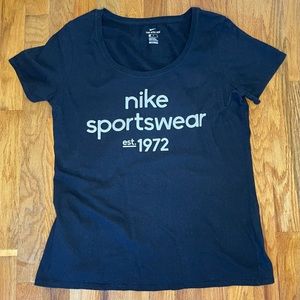 Nike Sportswear Tee